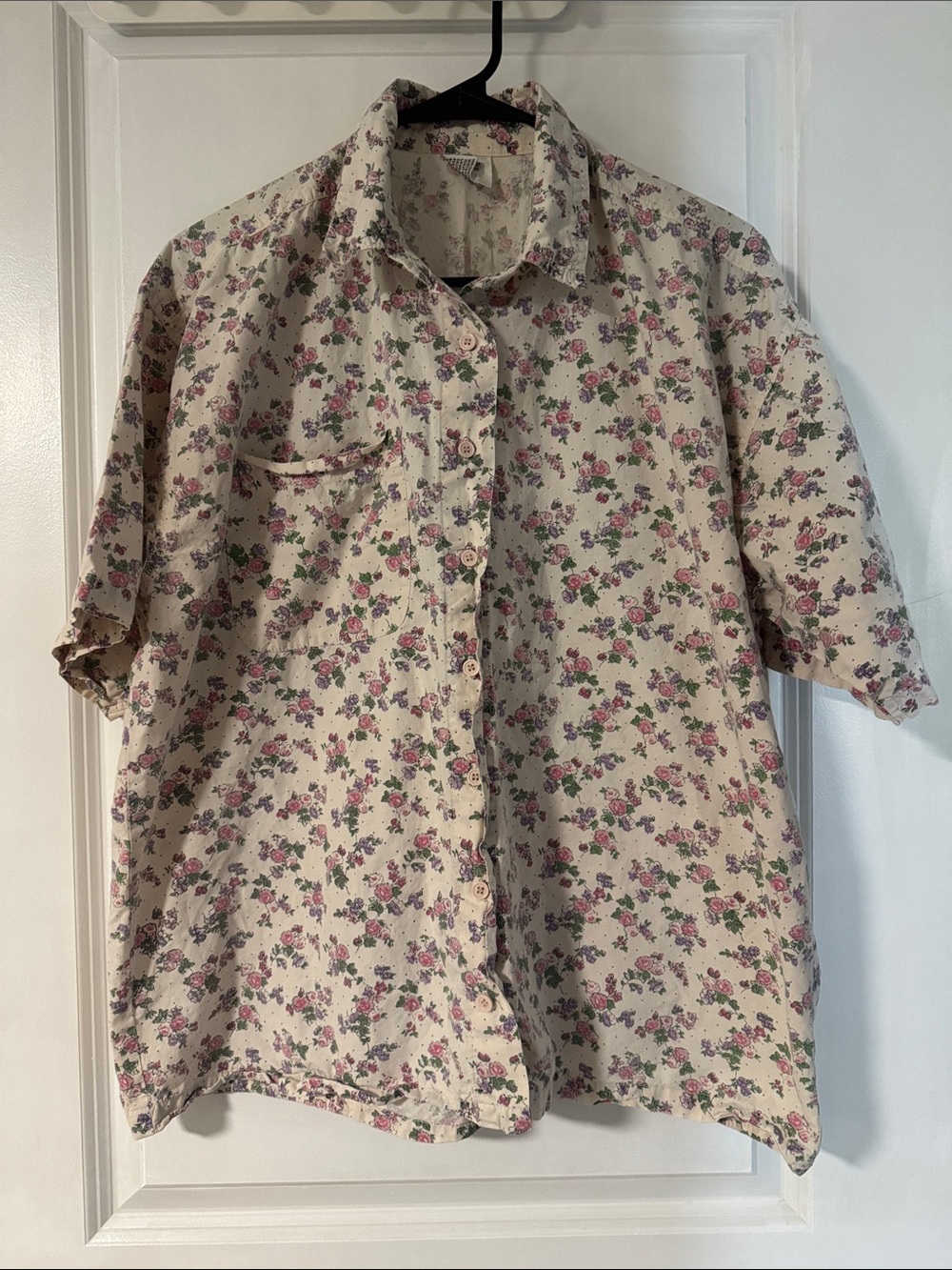 Vintage Short-Sleeve Floral Button-Up Shirt - Cream with Pink & Green Floral